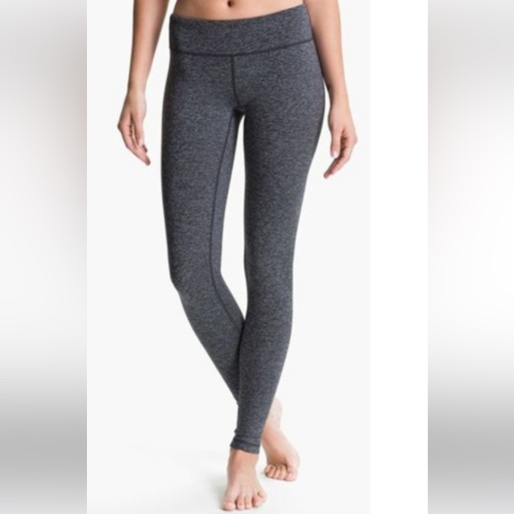 Gray Zella live in leggings